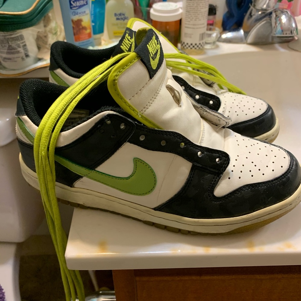Boys bike, size 6 very comfortable, little wear...